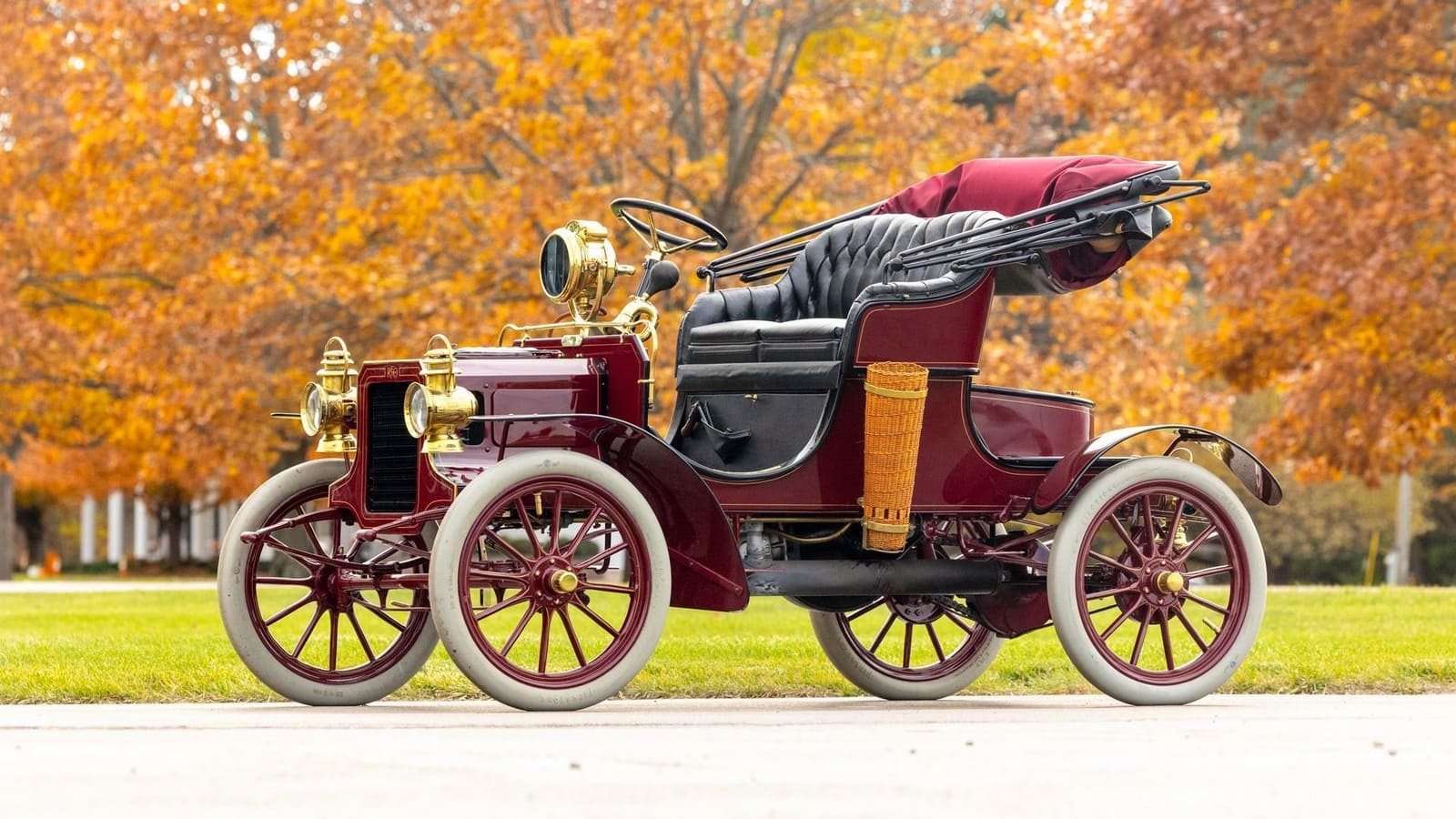 1906 - REO RUNABOUT, foto 1