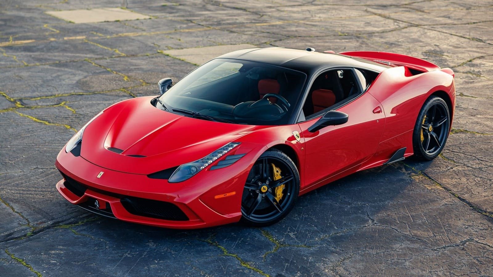 2015 - FERRARI F458 SPECIALE ROSSO CORSA, foto 1