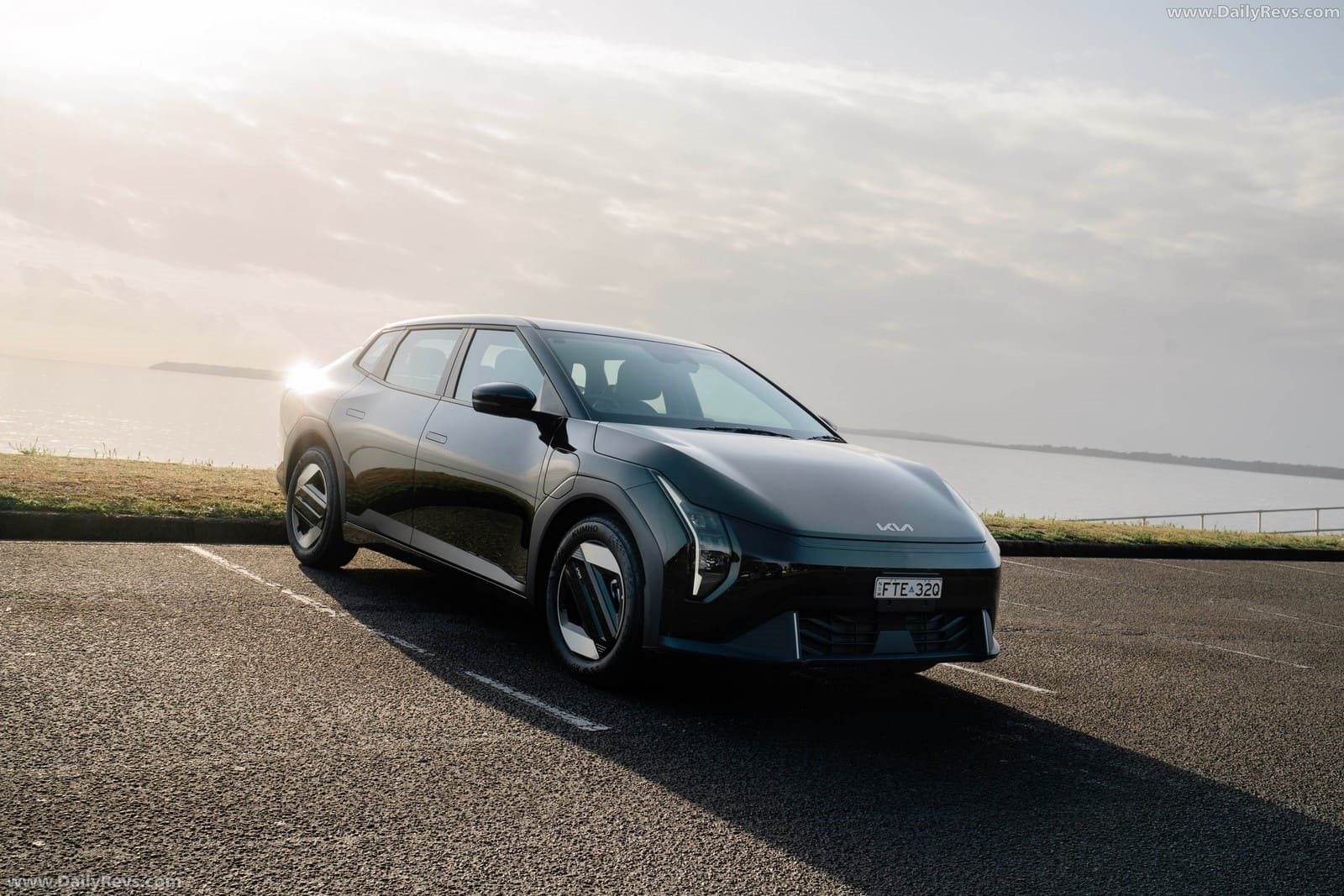 2026 - KIA EV4 AIR AUS VERSION, foto 2