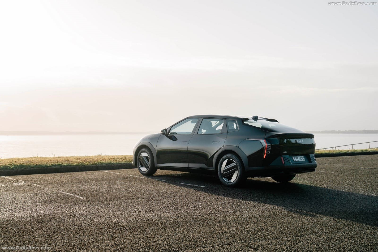 2026 - KIA EV4 AIR AUS VERSION, foto 9