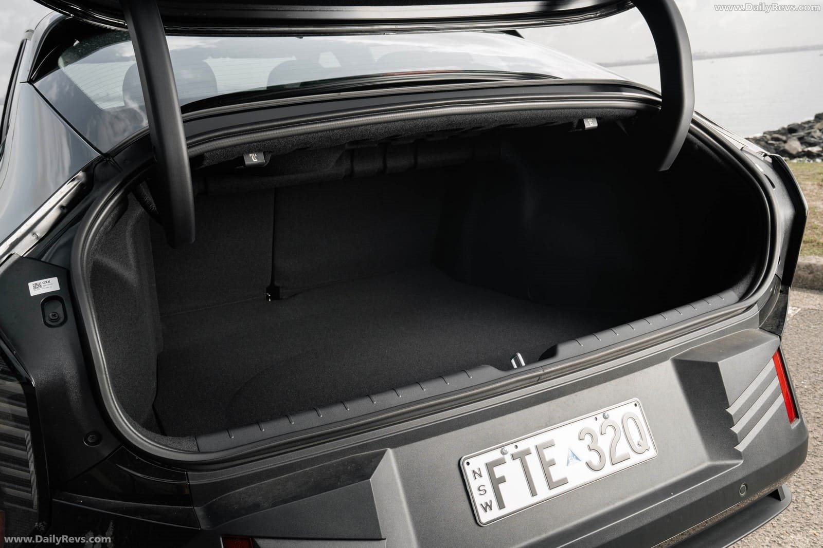 2026 - KIA EV4 AIR AUS VERSION, foto 18