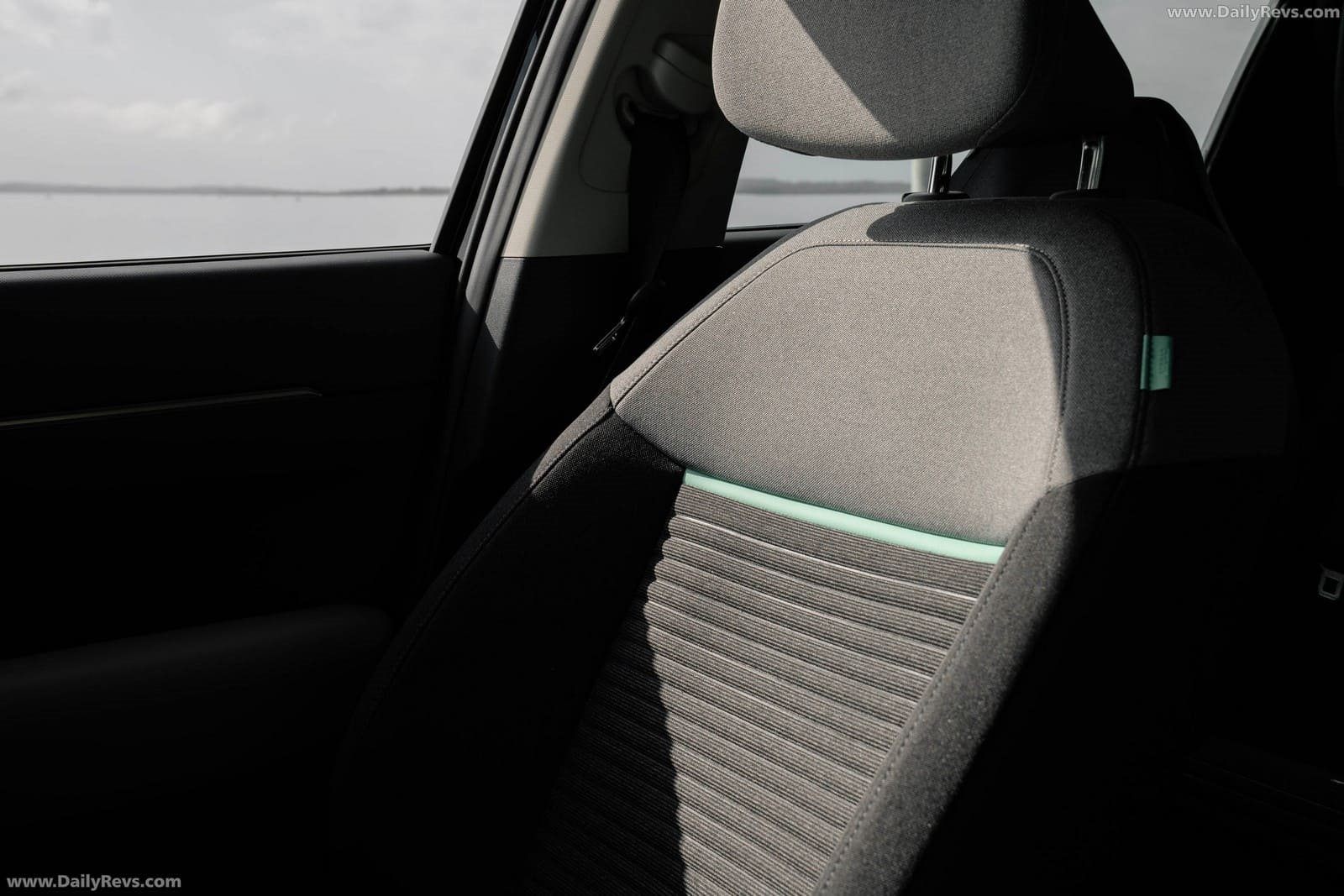 2026 - KIA EV4 AIR AUS VERSION, foto 19