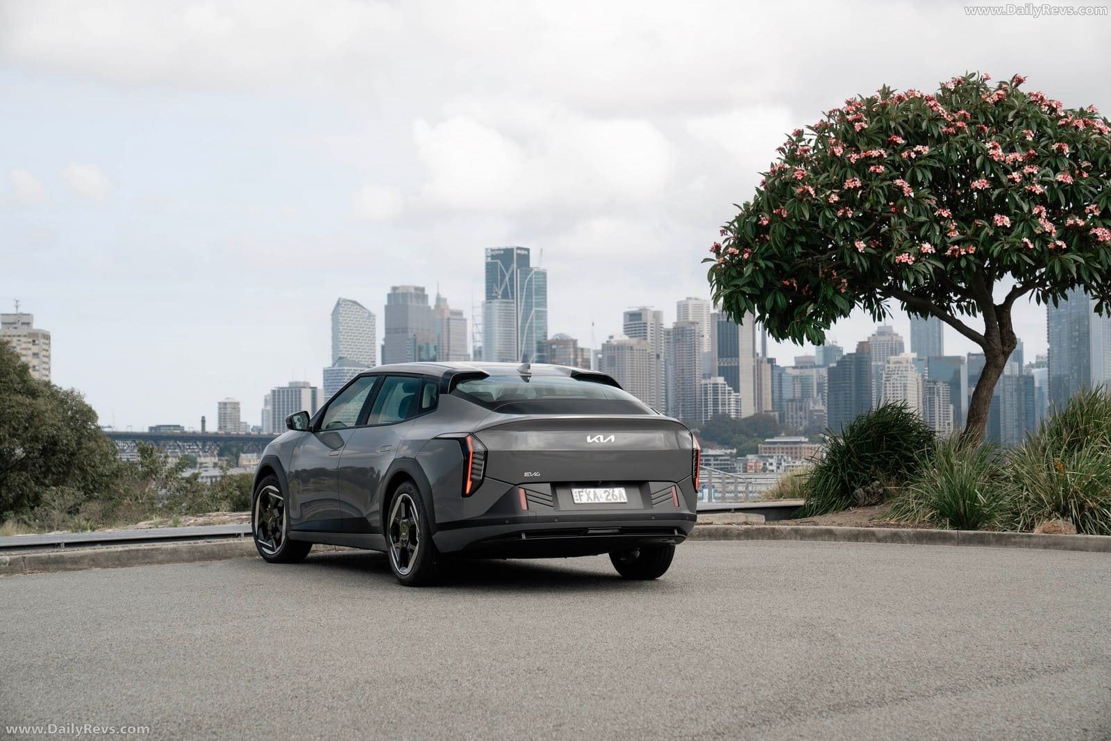2026 - KIA EV4 EARTH AUS VERSION, foto 3