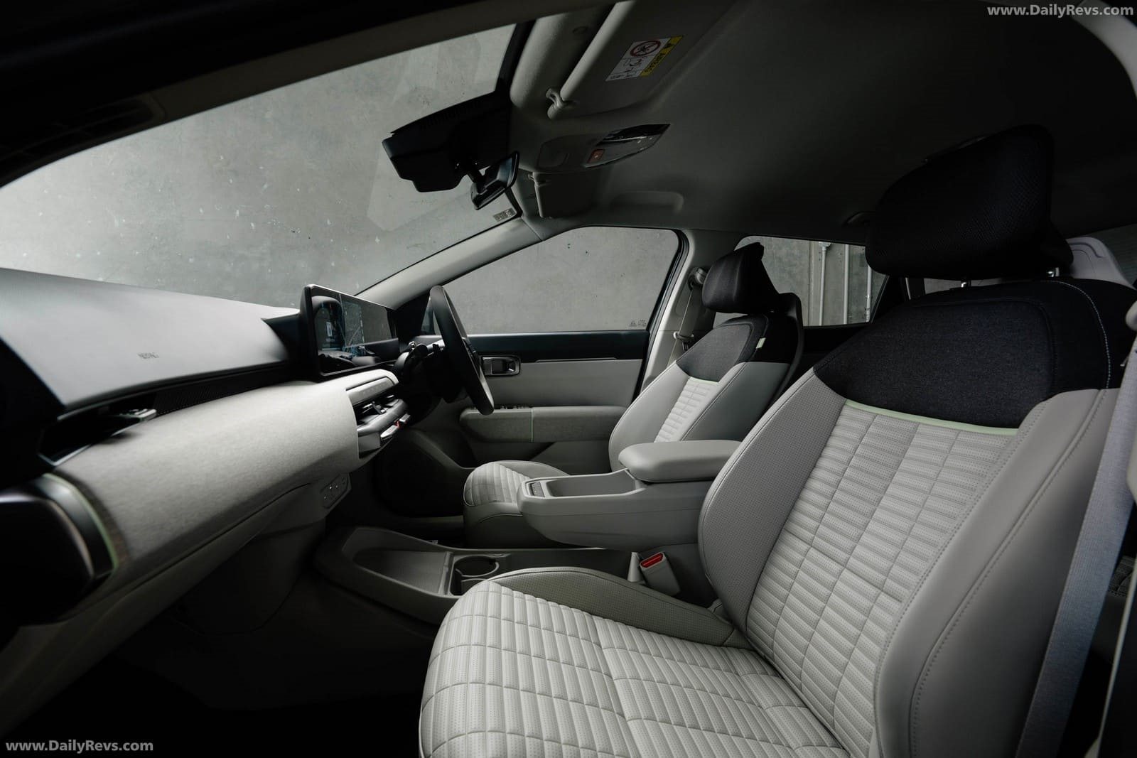 2026 - KIA EV4 EARTH AUS VERSION, foto 18