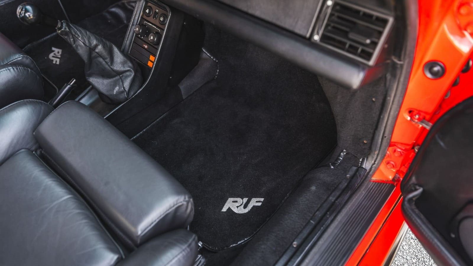 1987 - PORSCHE 911 RUF BTR SLANTNOSE COUPE, foto 49