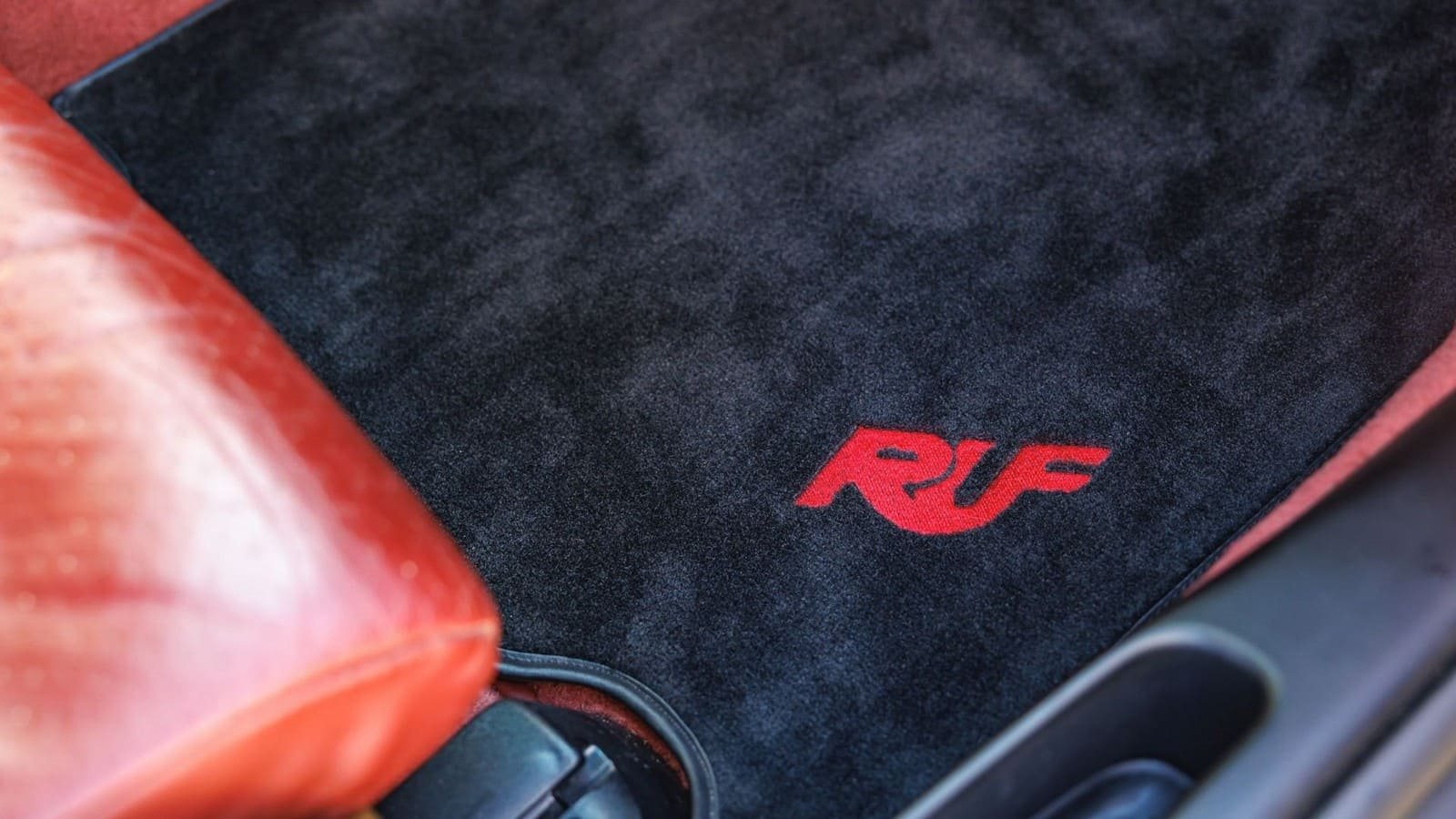 2001 - PORSCHE 911 RUF RGT, foto 103