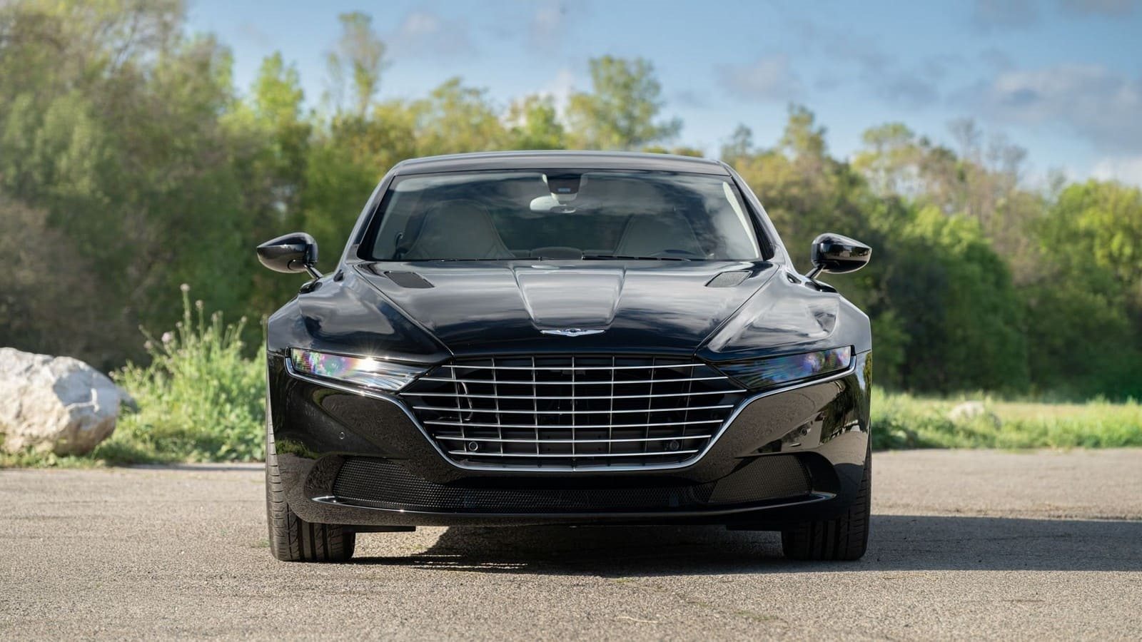 2017 - ASTON MARTIN LAGONDA TARAF, foto 4