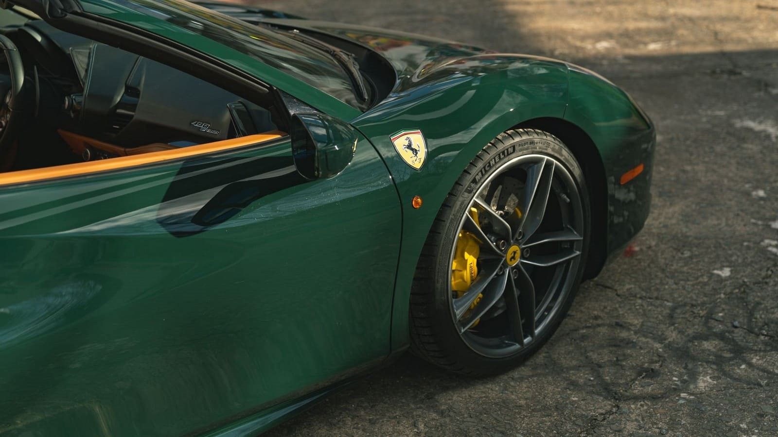 2017 - FERRARI F488 SPIDER VERDE BRITISH RACING, foto 45