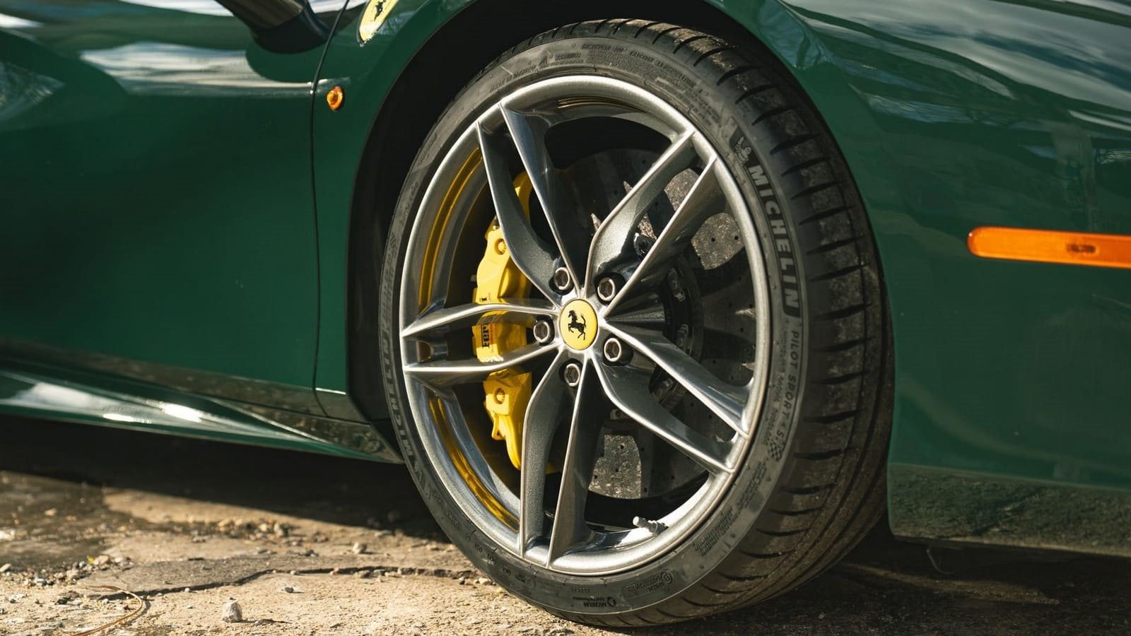 2017 - FERRARI F488 SPIDER VERDE BRITISH RACING, foto 48