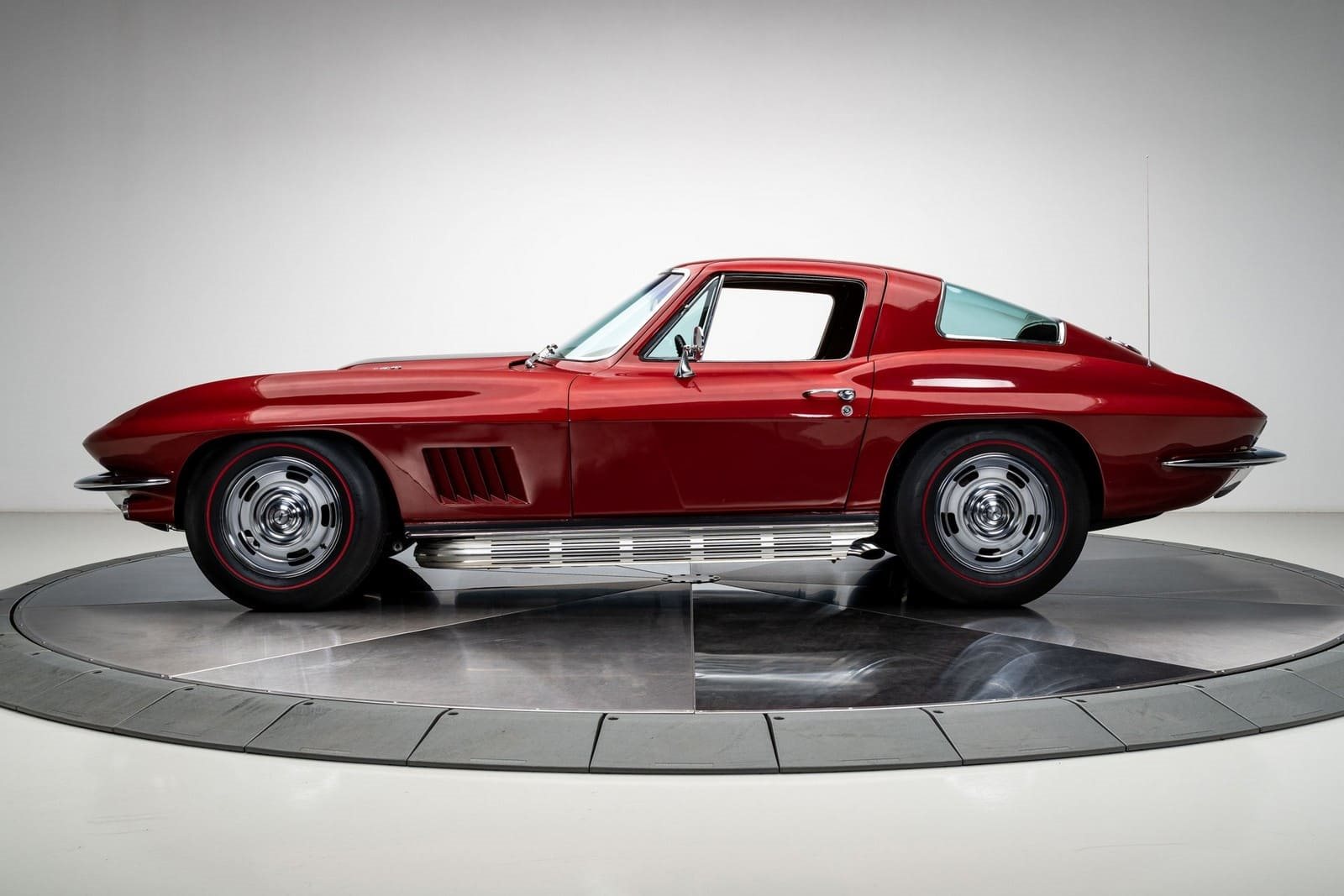 1967 - CHEVROLET CORVETTE MARLBORO MAROON, foto 17