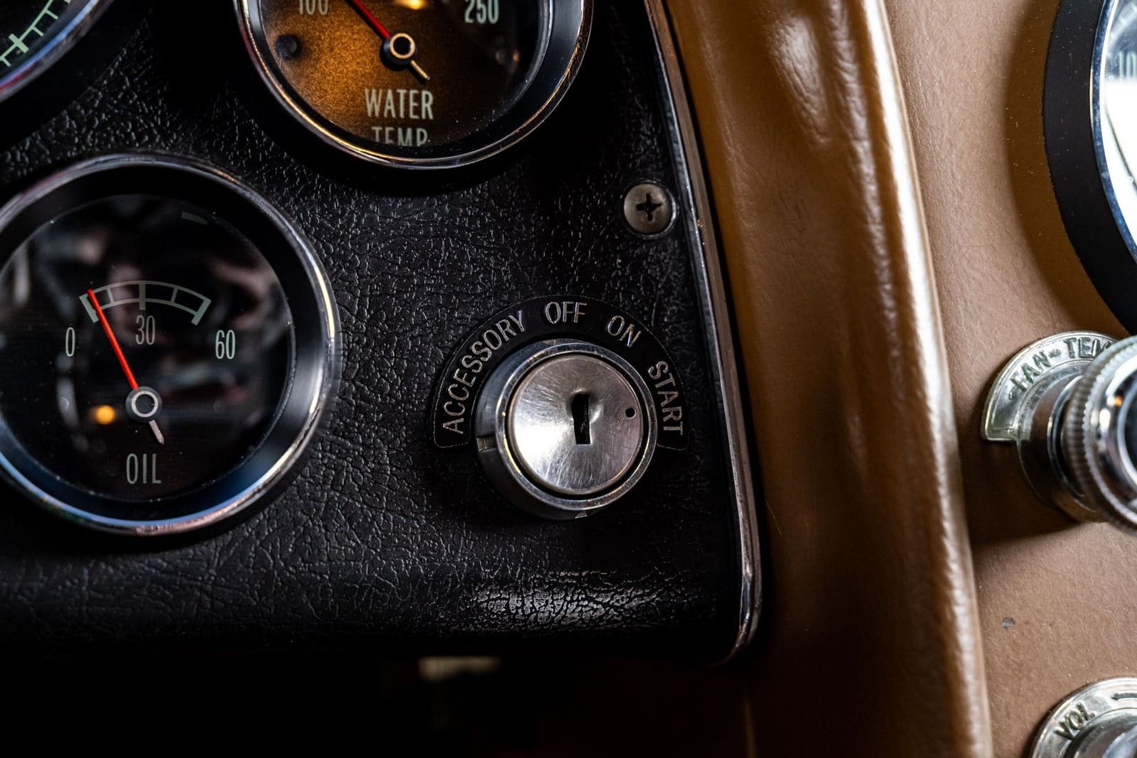 1967 - CHEVROLET CORVETTE MARLBORO MAROON, foto 51