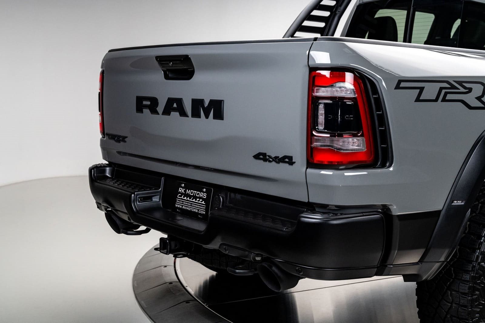 2023 - RAM 1500 TRX LUNAR EDITION, foto 18