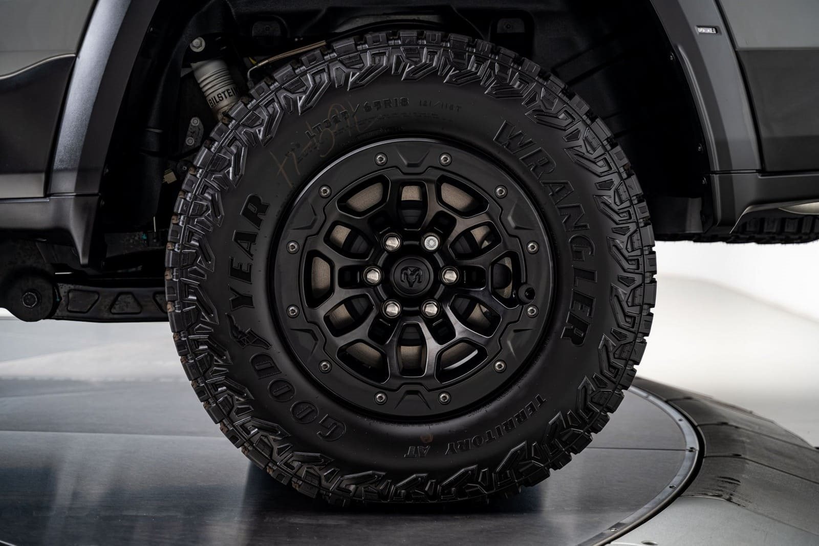 2023 - RAM 1500 TRX LUNAR EDITION, foto 34