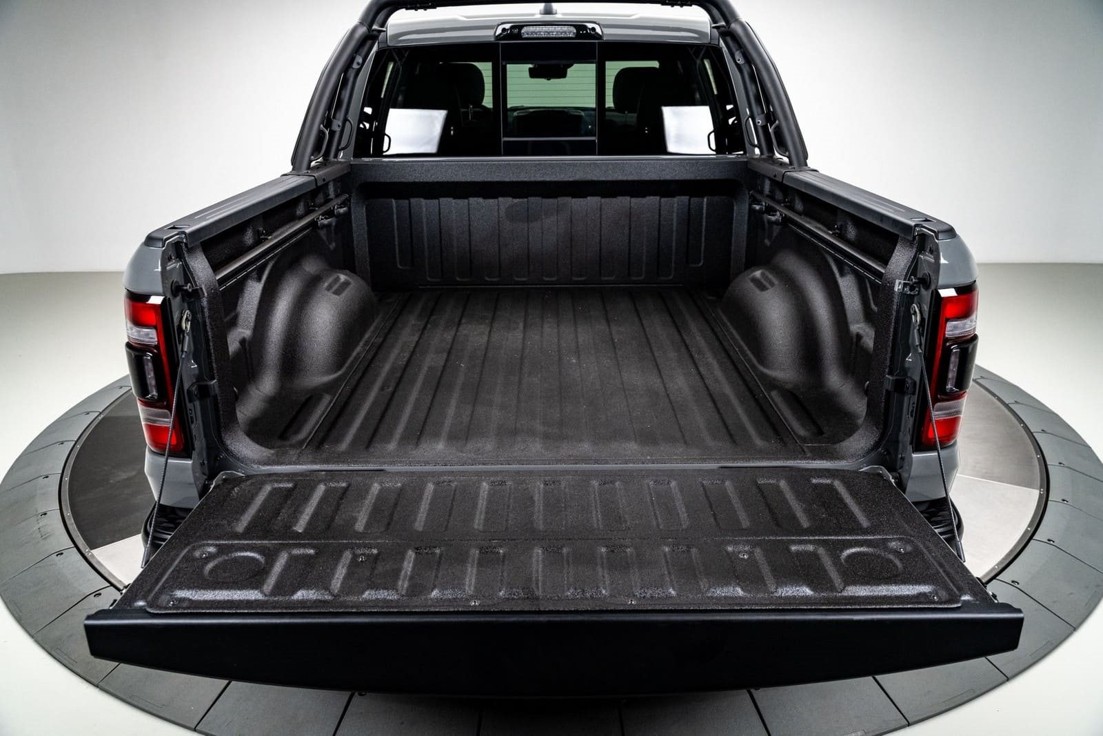 2023 - RAM 1500 TRX LUNAR EDITION, foto 45