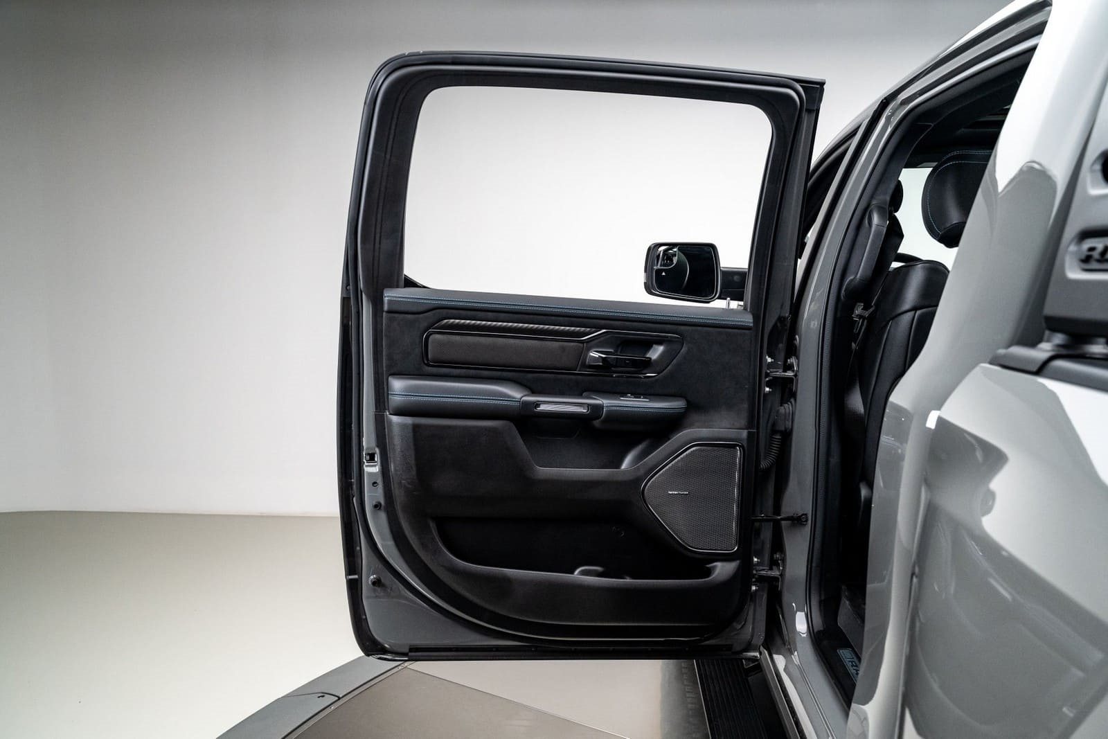 2023 - RAM 1500 TRX LUNAR EDITION, foto 51