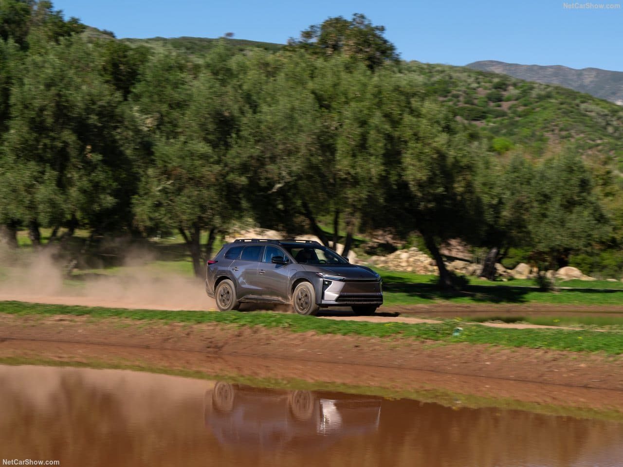 2026 - TOYOTA bZ WOODLAND, foto 30