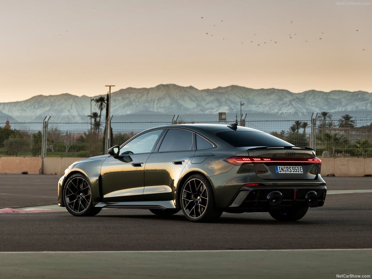 2027 - AUDI RS 5 SEDAN, foto 35