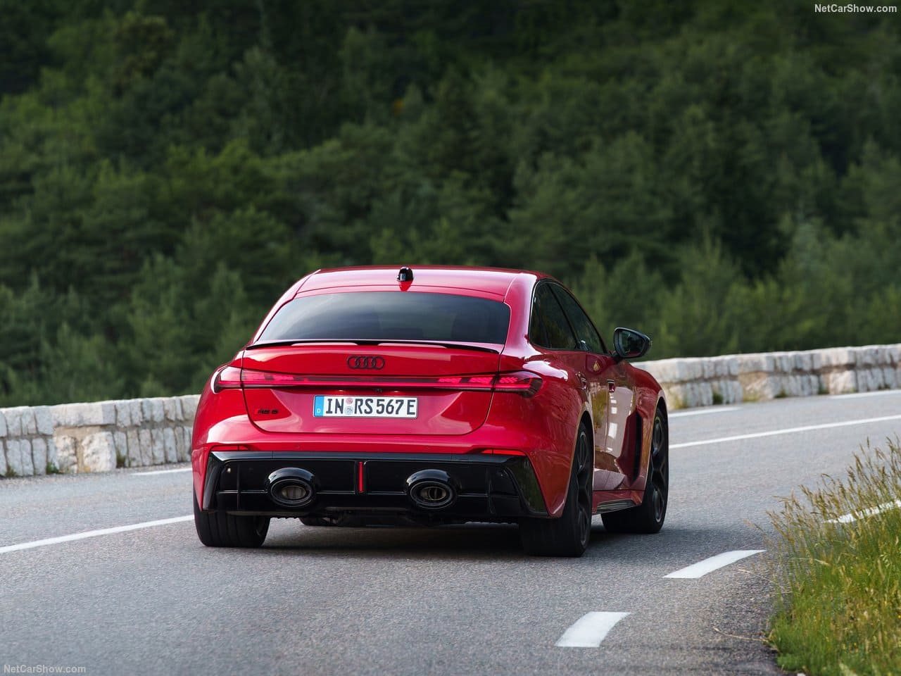 2027 - AUDI RS 5 SEDAN, foto 42