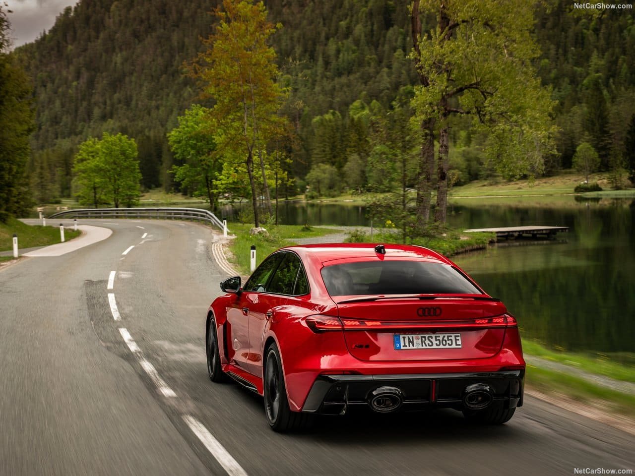 2027 - AUDI RS 5 SEDAN, foto 43