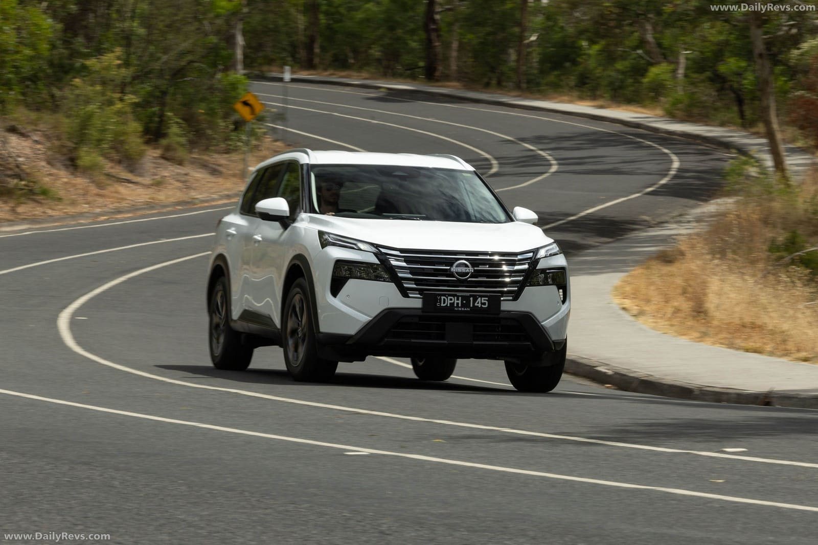 2026 - NISSAN X-TRAIL ST-L, foto 4
