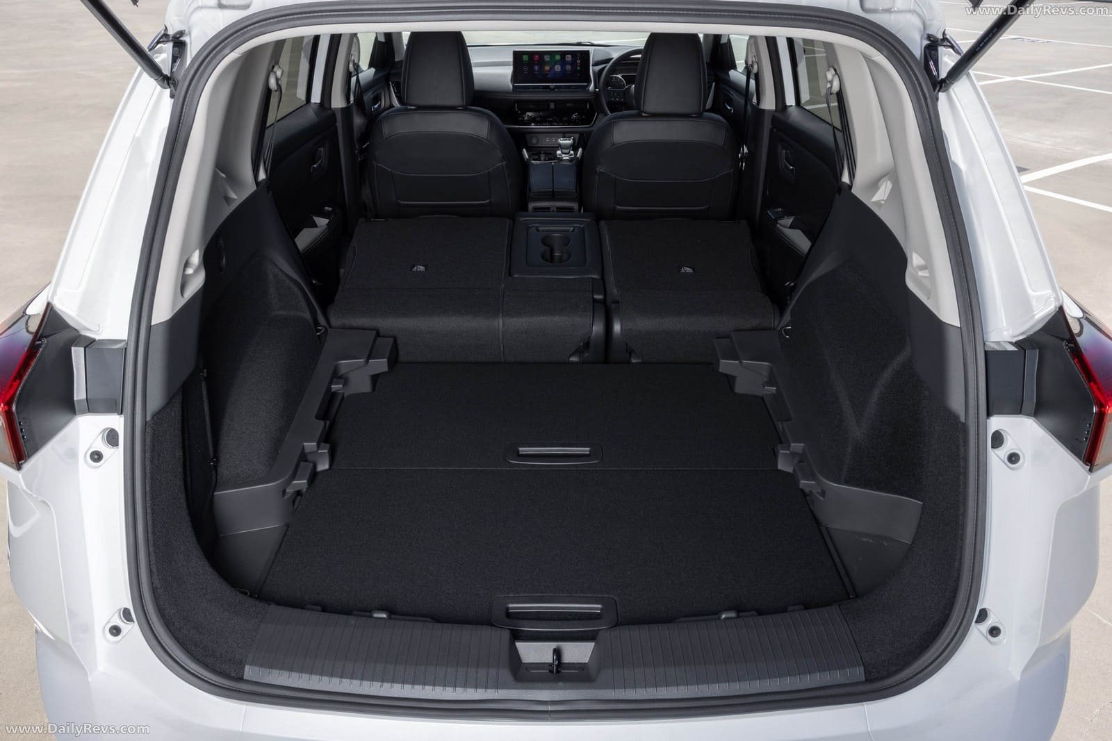 2026 - NISSAN X-TRAIL ST-L, foto 84
