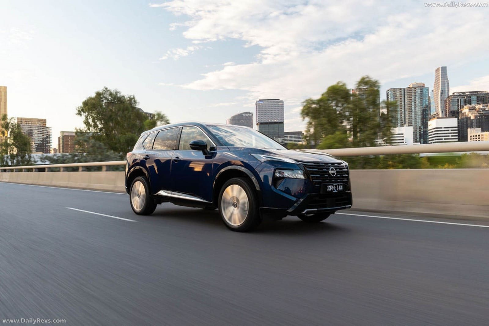 2026 - NISSAN X-TRAIL Ti-L e-POWER, foto 12