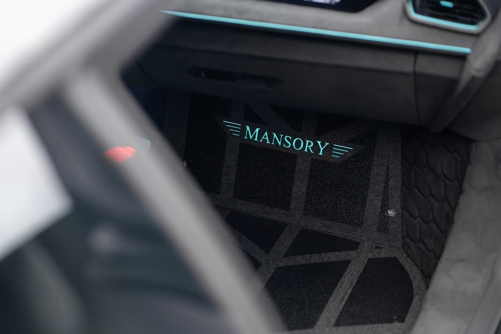 LAMBORGHINI REVUELTO MANSORY CARBONADO X, foto 9