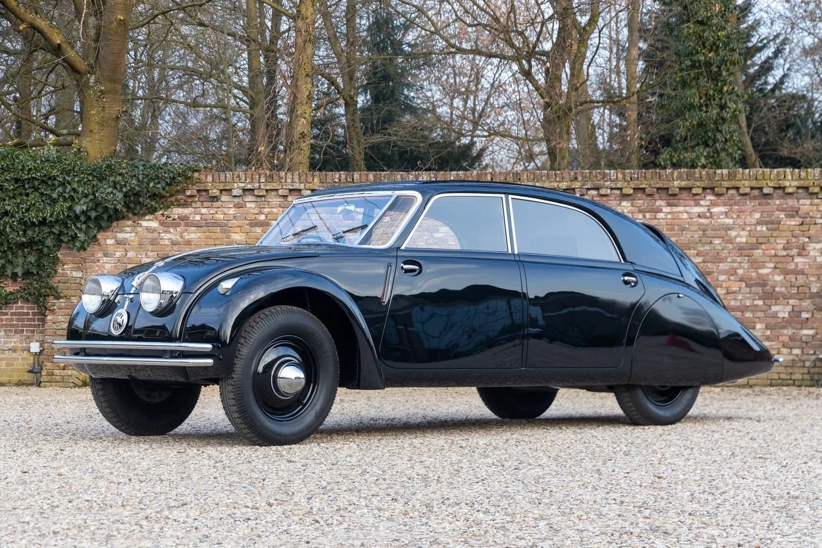 1935 - TATRA T77A LIMOUSINE, foto 1