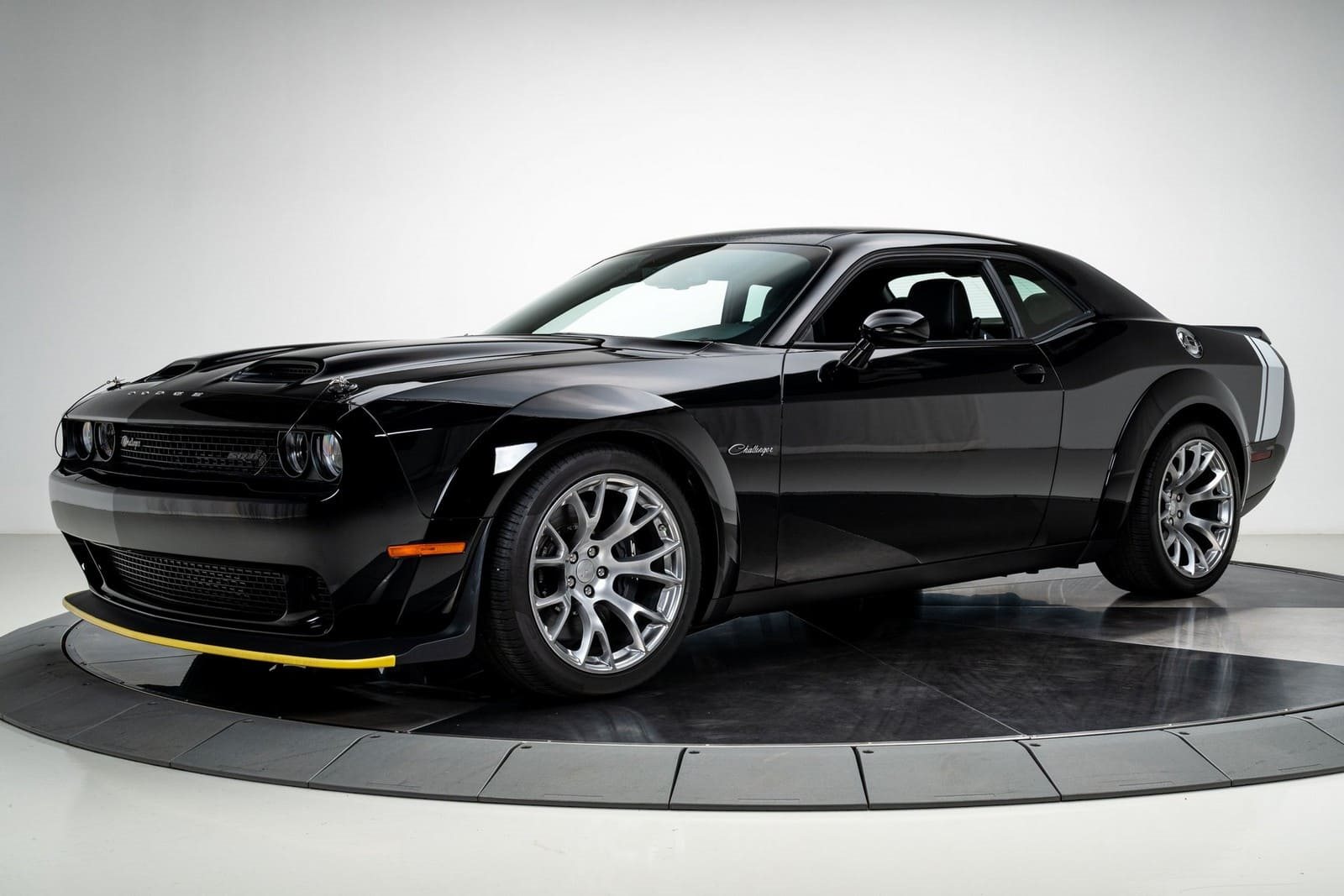 2023 - DODGE CHALLENGER SRT HELLCAT REDEYE WIDEBODY BLACK GHOST, foto 1