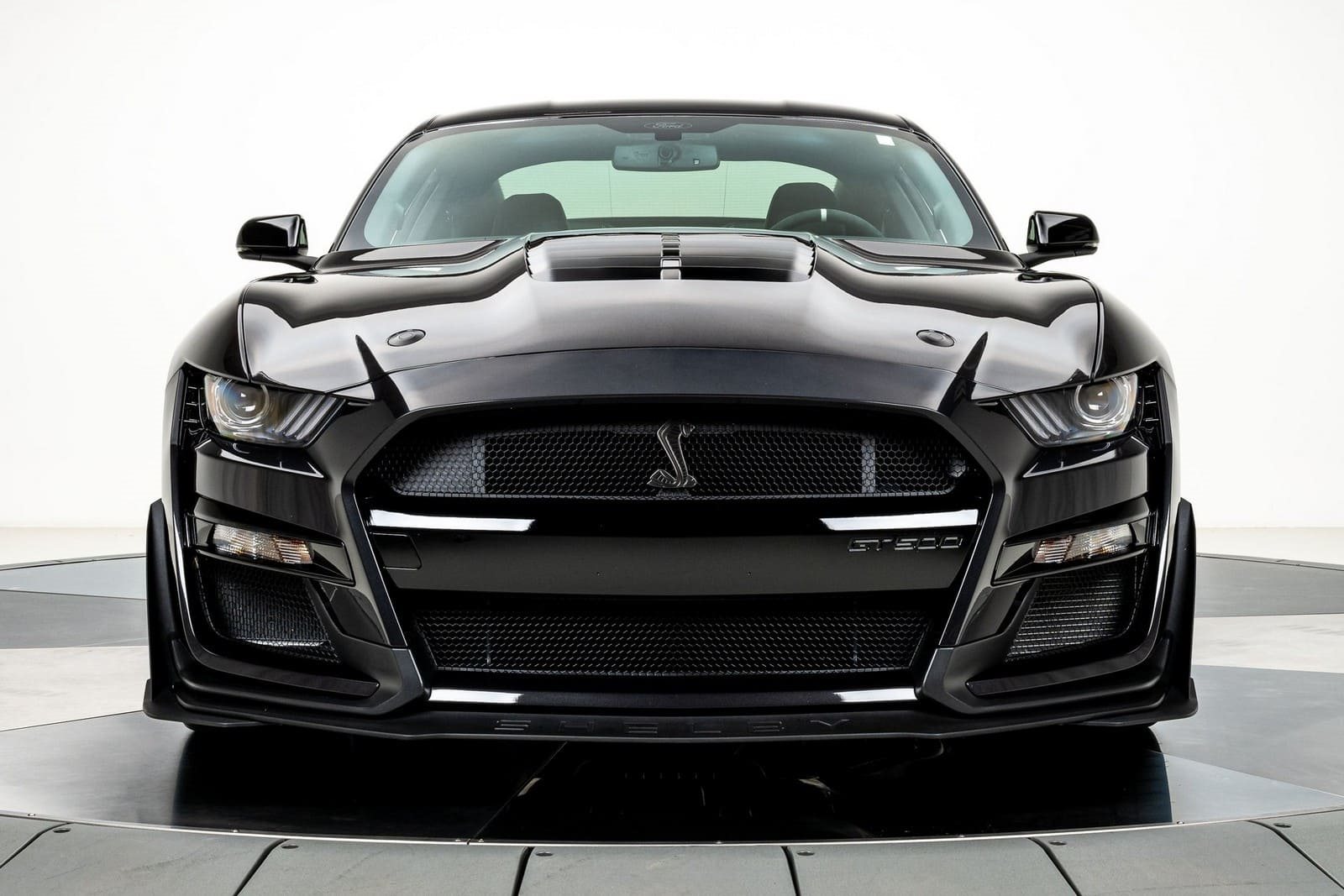 2022 - FORD MUSTANG SHELBY GT500 DARK MATTER GRAY METALLIC, foto 2
