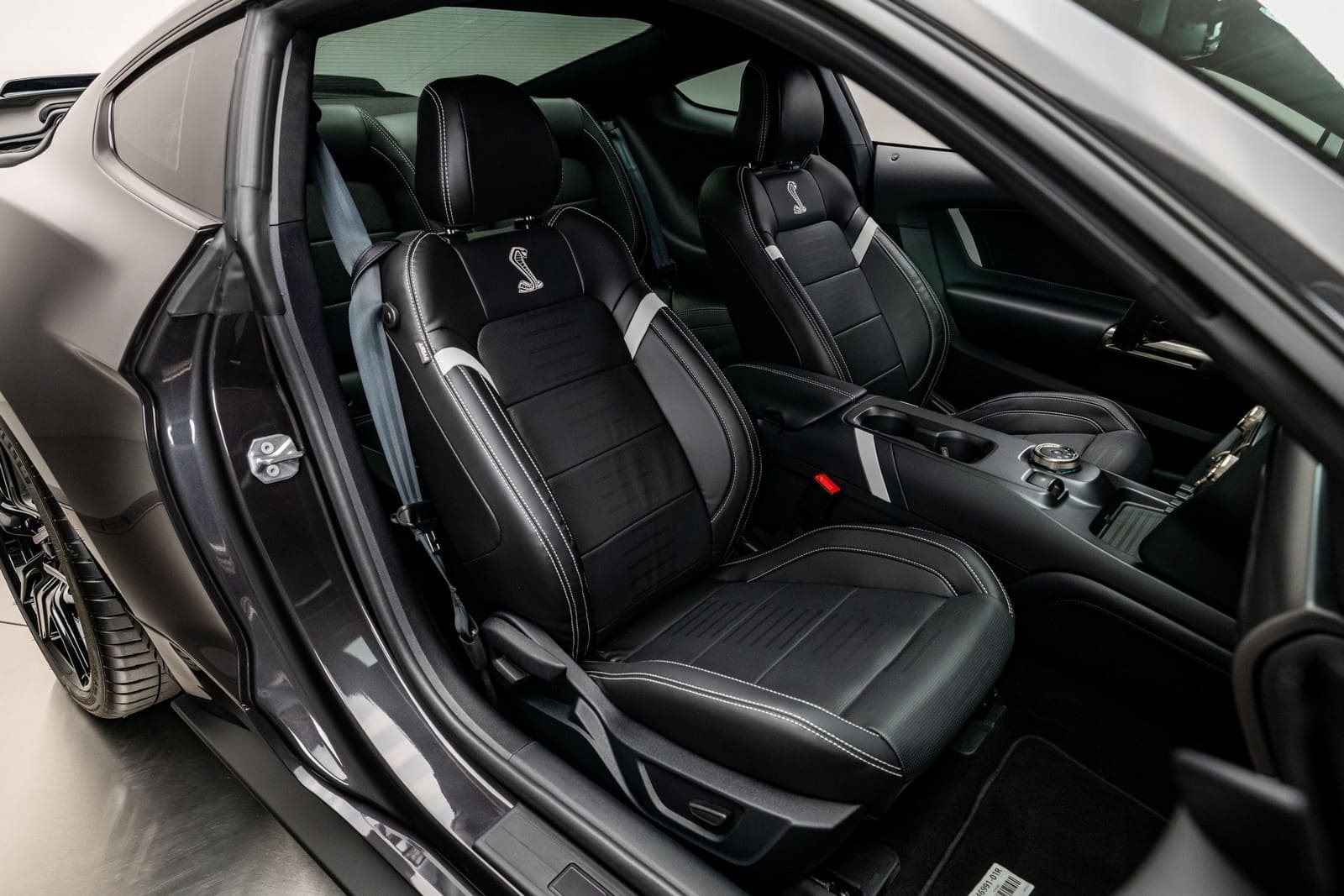 2022 - FORD MUSTANG SHELBY GT500 DARK MATTER GRAY METALLIC, foto 60