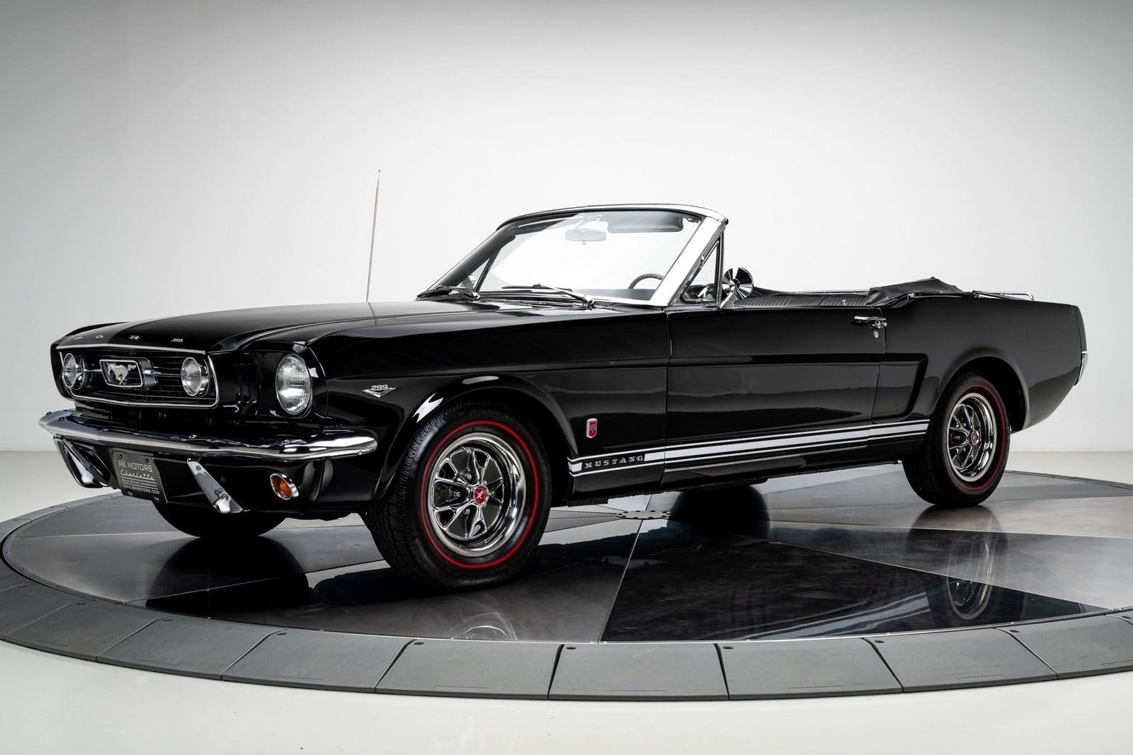 1966 - FORD MUSTANG CONVERTIBLE BLACK, foto 2