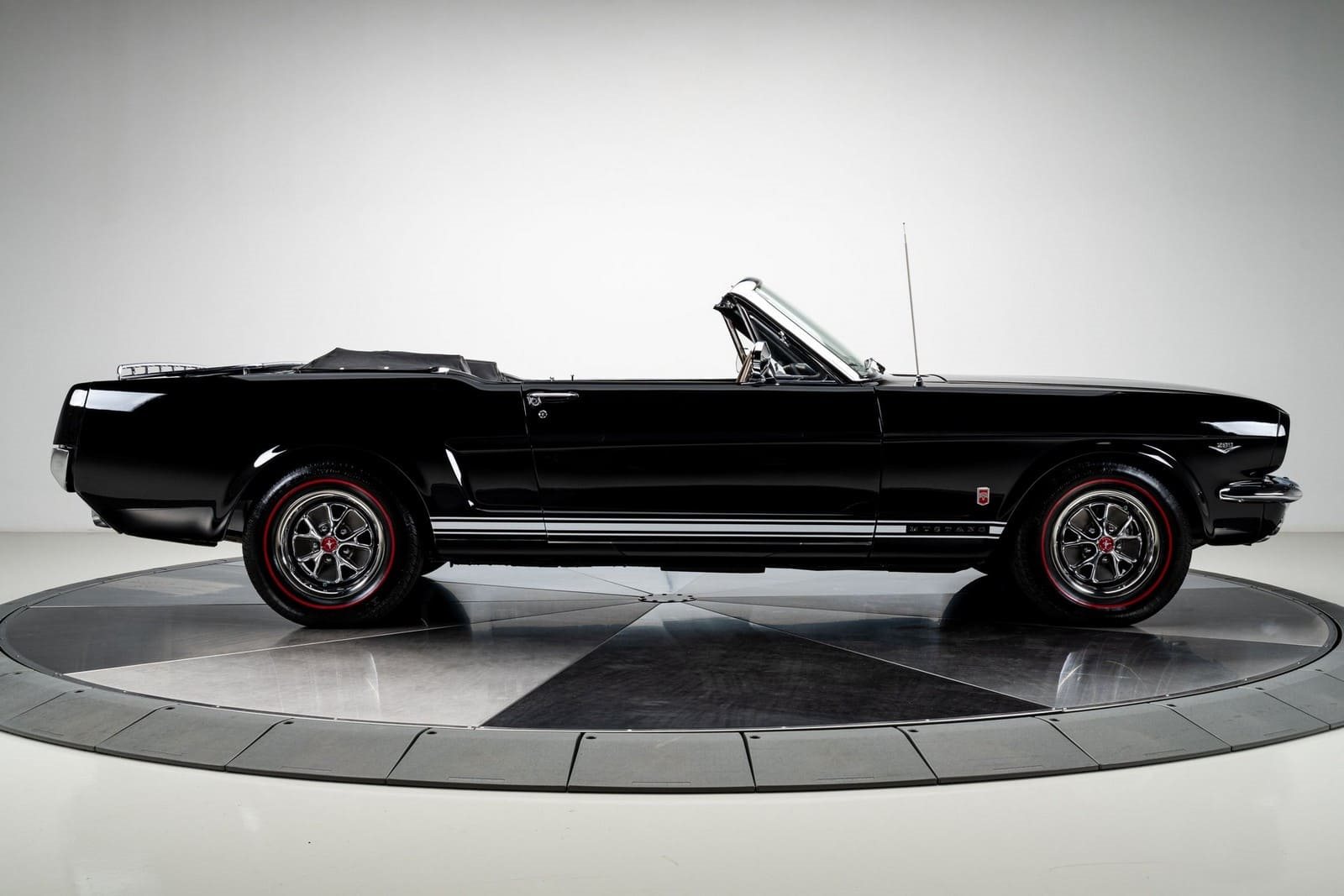 1966 - FORD MUSTANG CONVERTIBLE BLACK, foto 13