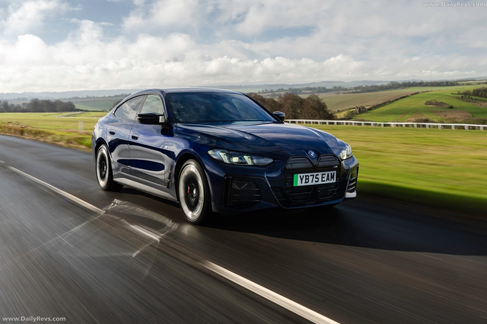 2025 - BMW i4 M60 UK VERSION, foto 2