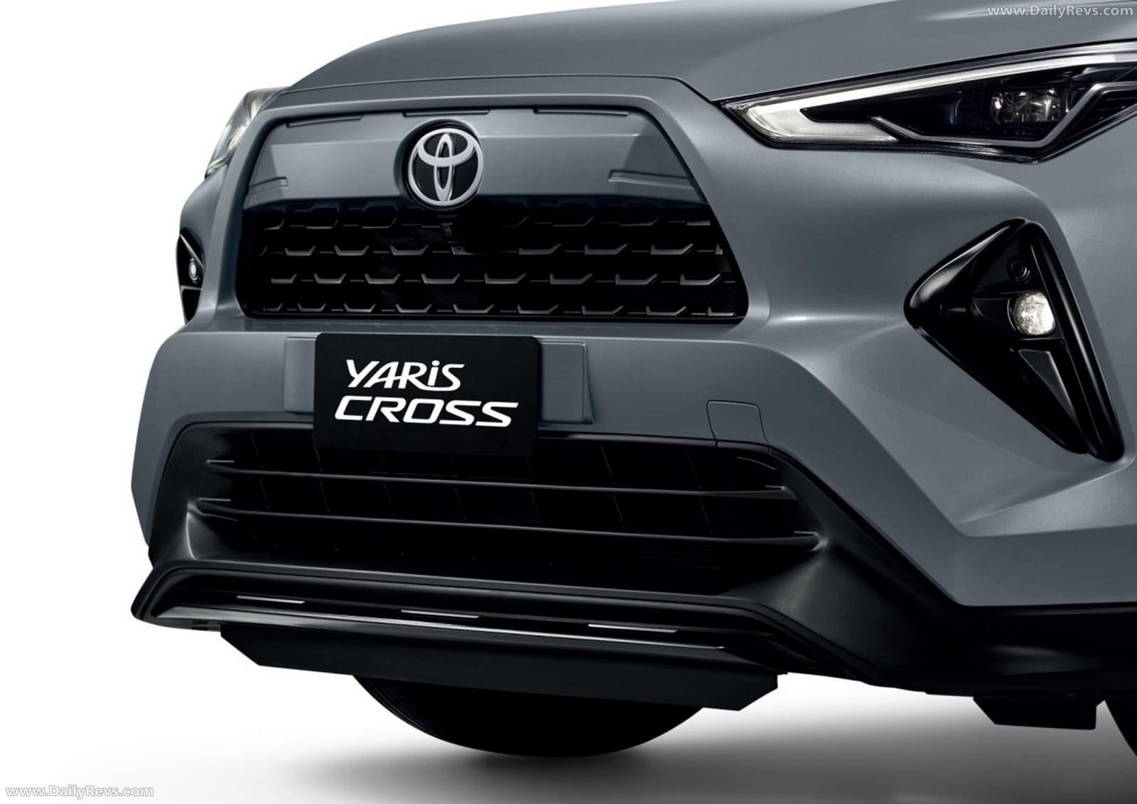 2026 - TOYOTA YARIS CROSS NIGHTSHADE, foto 14