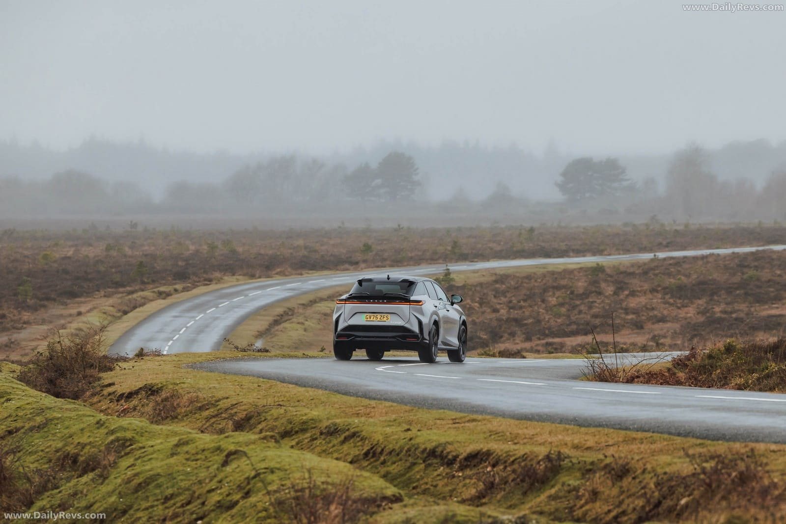 LEXUS RZ 550e F SPORT UK VERSION, foto 29