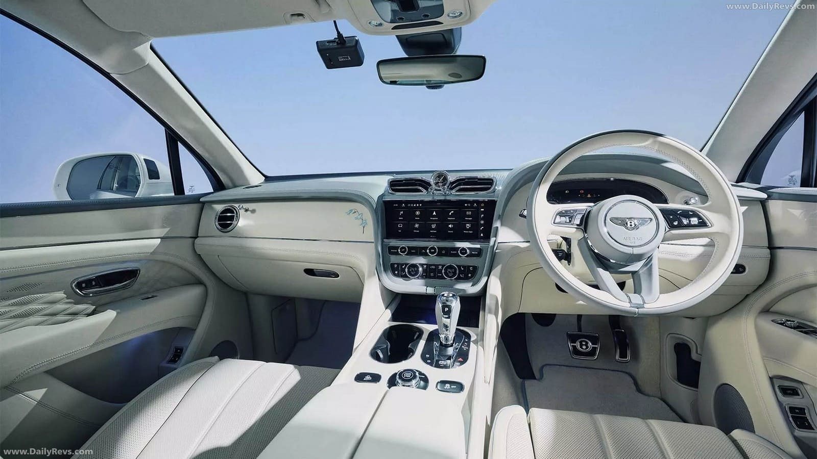 2026 - BENTLEY BENTAYGA SOMETHING BLUE COLLECTION, foto 5