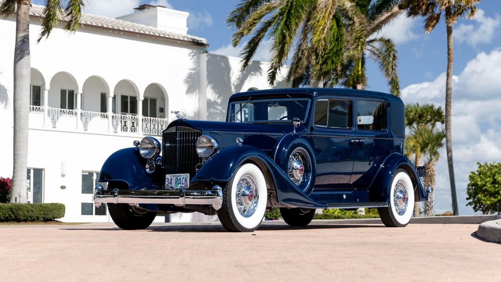 1934 - PACKARD 1107 TWELVE SEDAN, foto 1