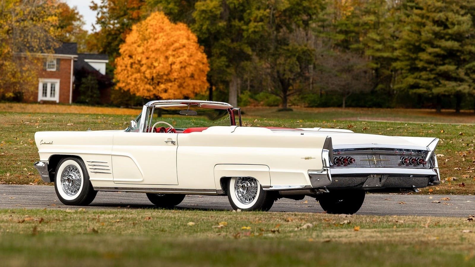 1960 - LINCOLN CONTINENTAL MARK V CONVERTIBLE, foto 2