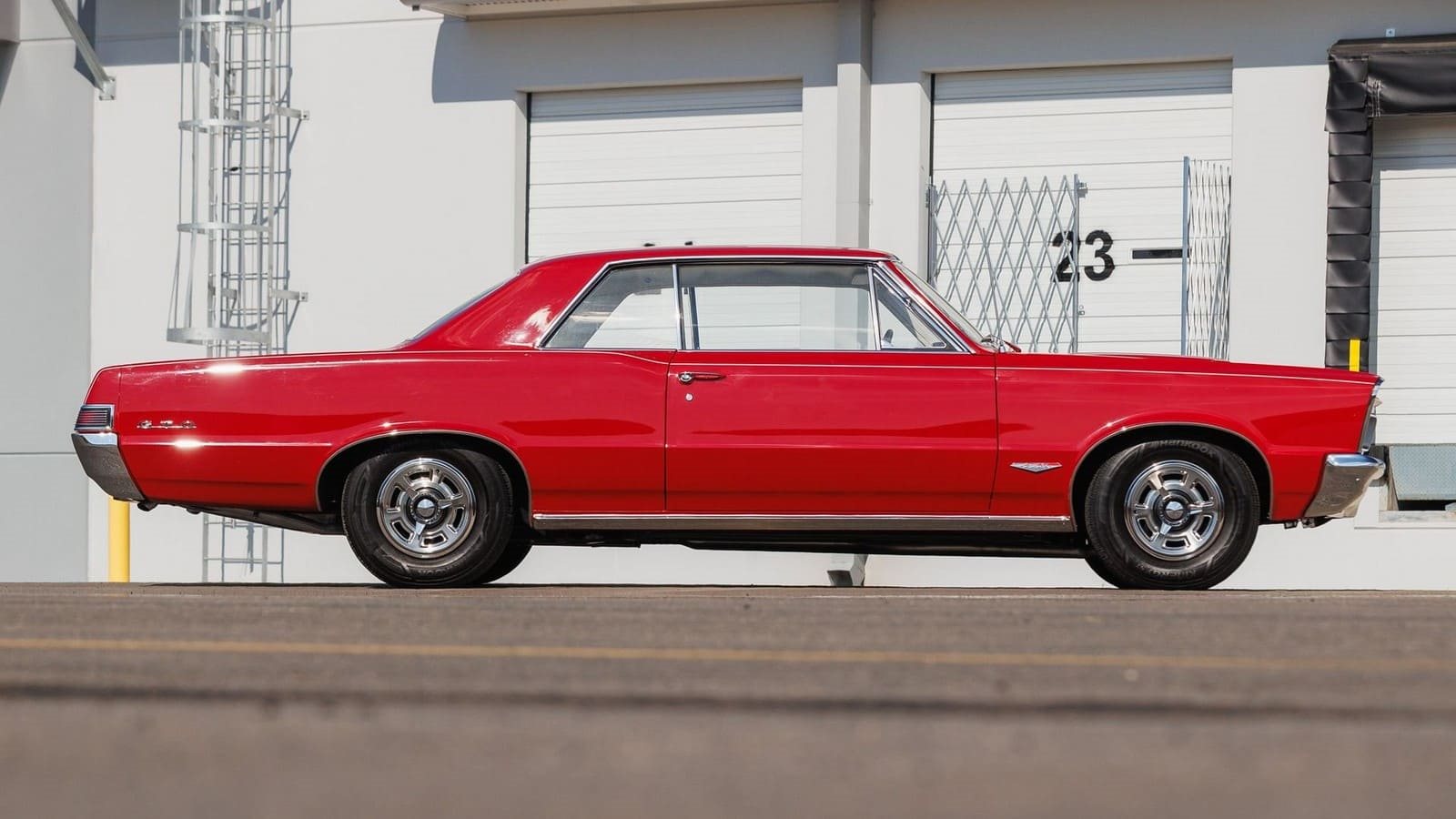 PONTIAC GTO HARDTOP COUPE MONTERO RED, foto 3