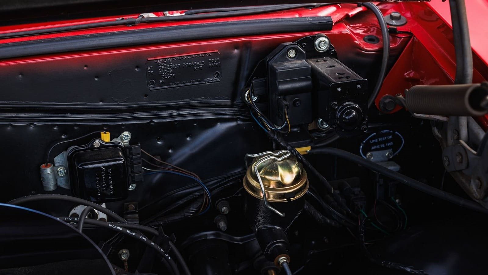 PONTIAC GTO HARDTOP COUPE MONTERO RED, foto 92