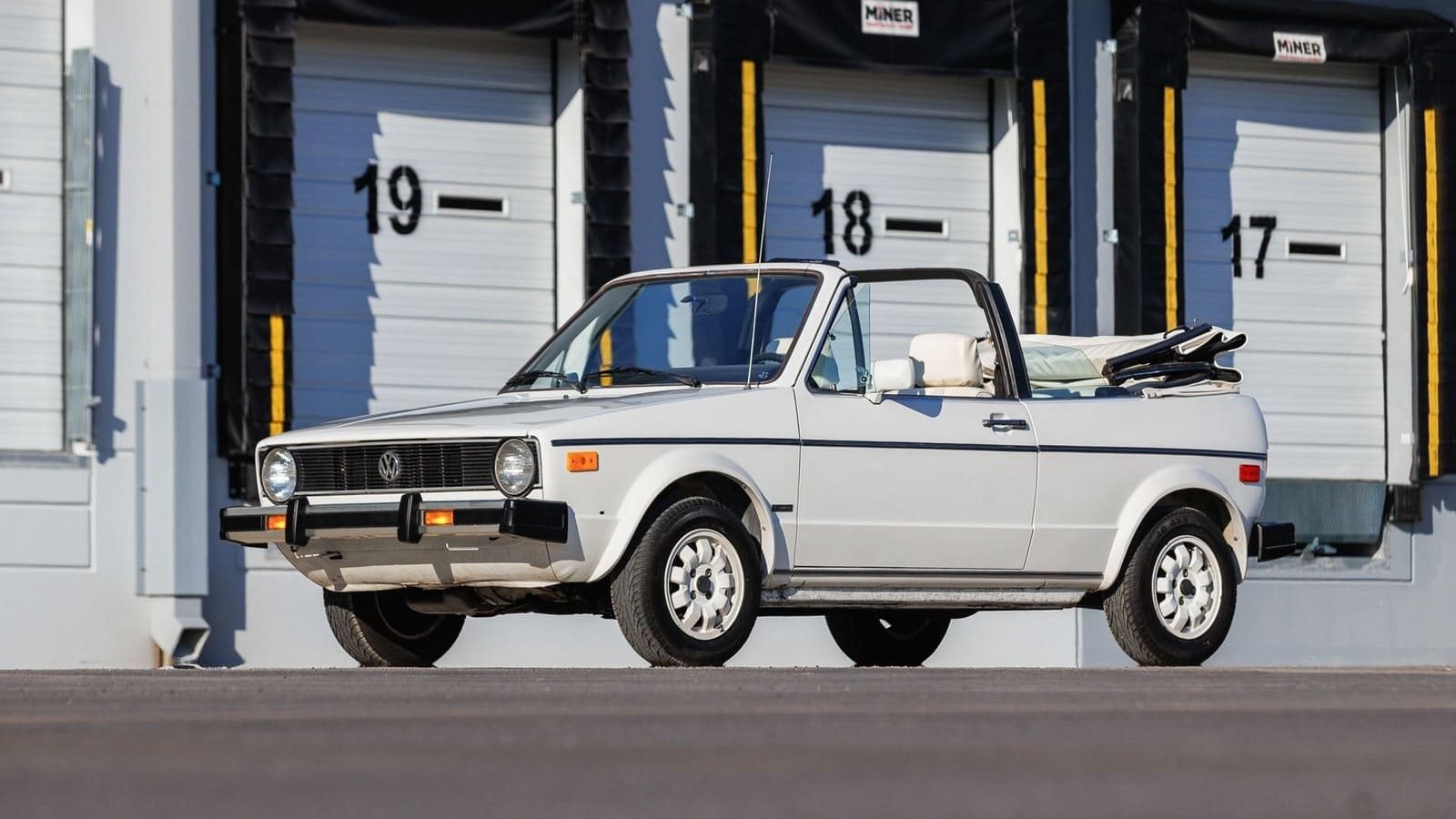 1983 - VOLKSWAGEN RABBIT CONVERTIBLE WOLFSBURG LIMITED EDITION, foto 6