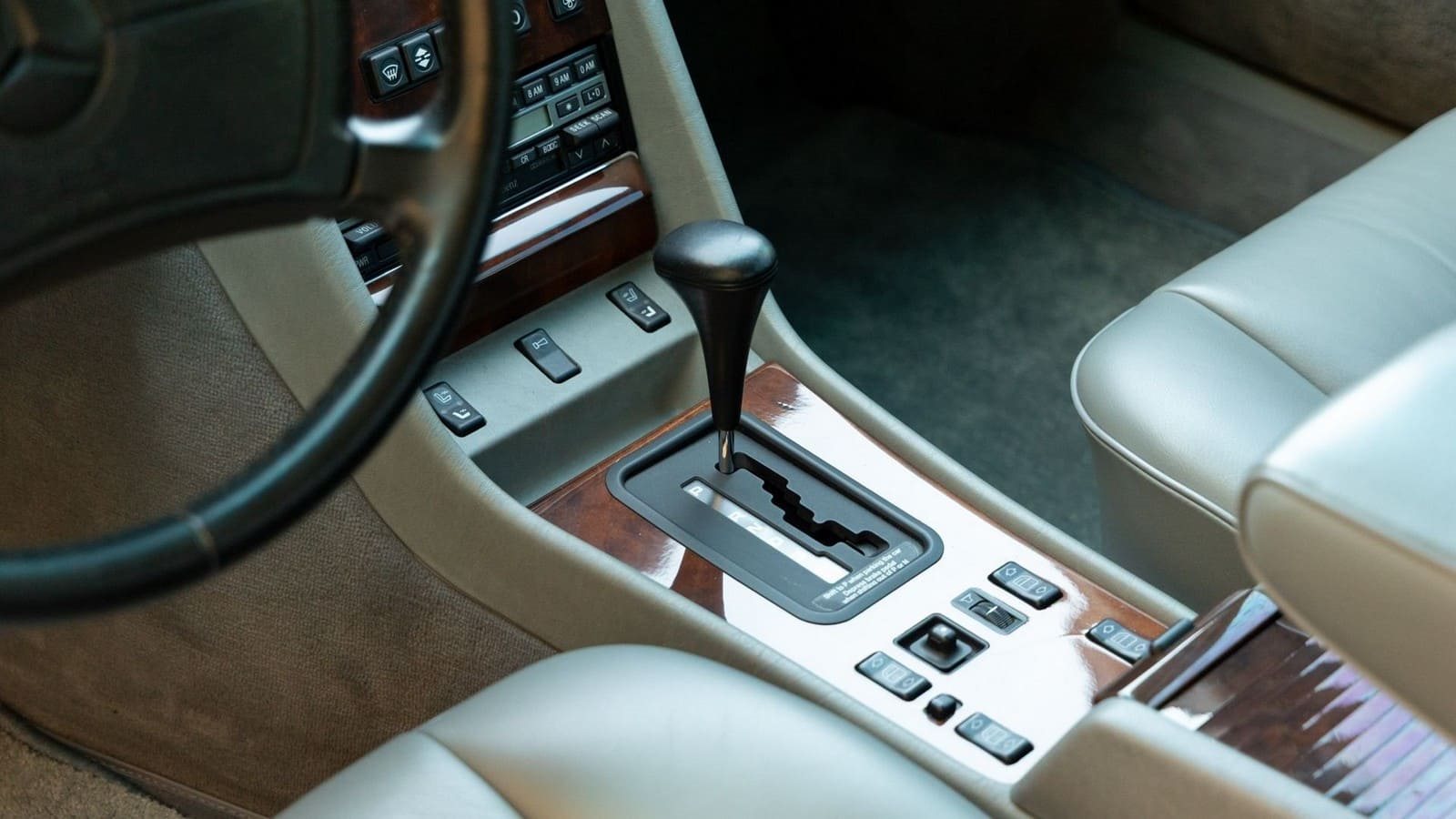 1991 - MERCEDES-BENZ 560 SEC BLACK, foto 49