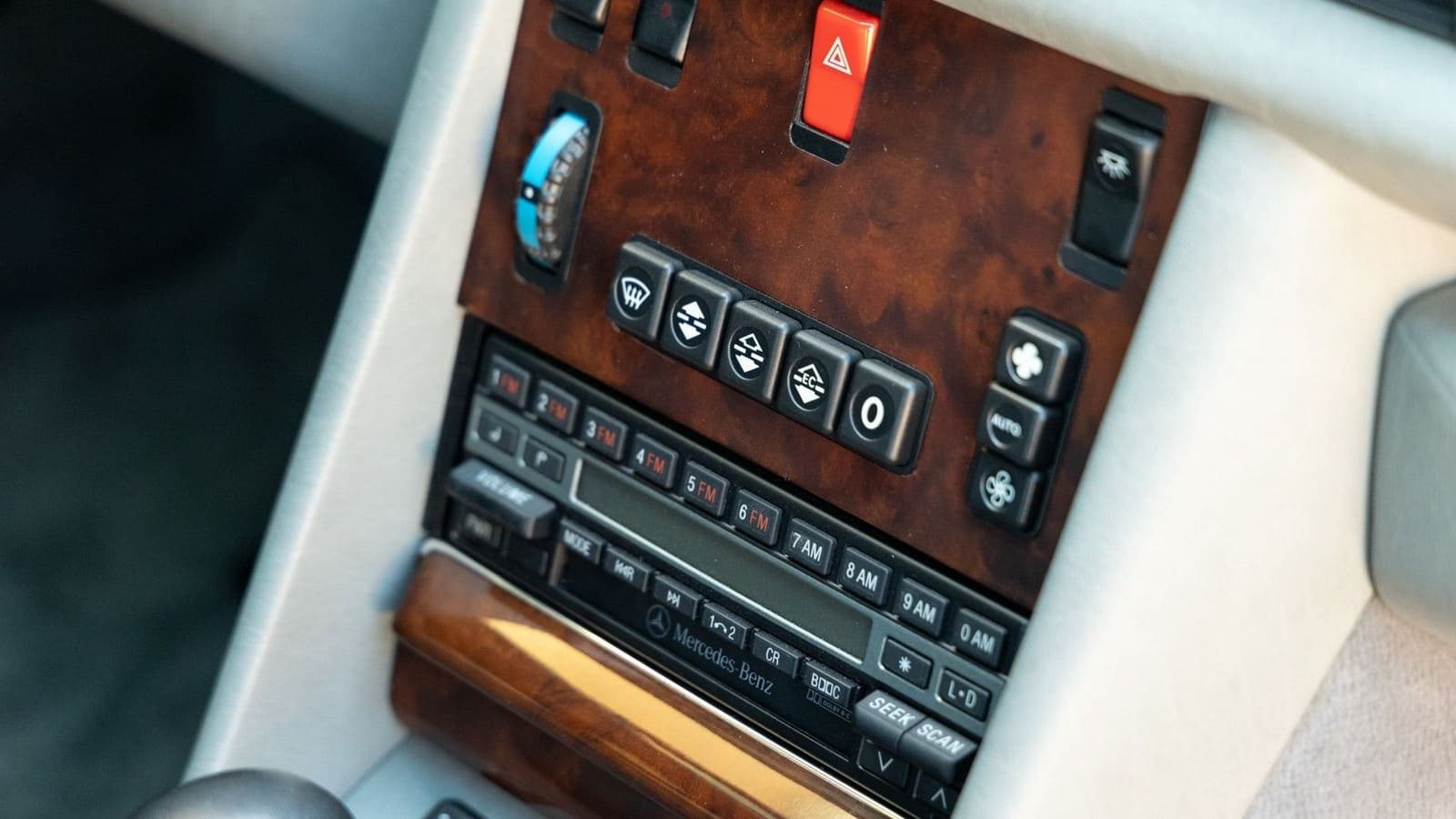 1991 - MERCEDES-BENZ 560 SEC BLACK, foto 81