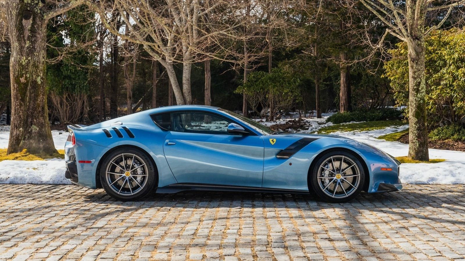 2017 - FERRARI F12tdf AZZURRO CALIFORNIA, foto 2