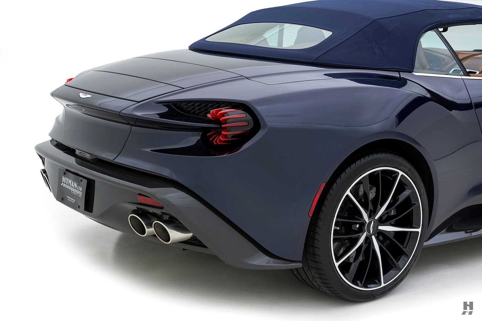 2018 - ASTON MARTIN VANQUISH ZAGATO VOLANTE ORIENT BLUE, foto 26