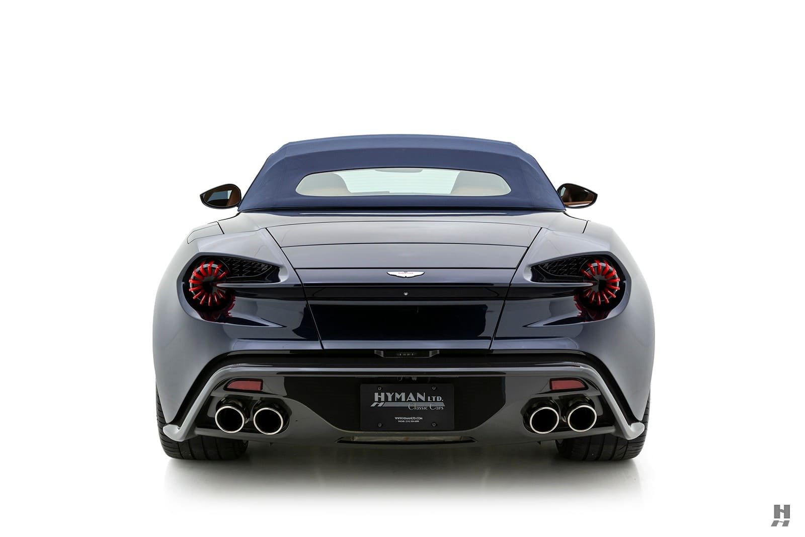 2018 - ASTON MARTIN VANQUISH ZAGATO VOLANTE ORIENT BLUE, foto 38