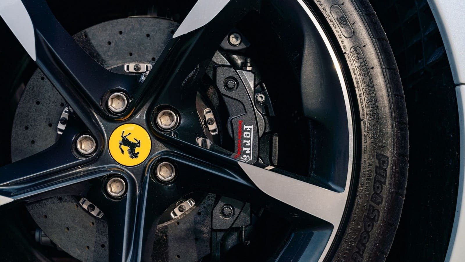 FERRARI SF90 STRADALE 10TH ANNIVERSARY CAVALCADE COLLECTION, foto 20