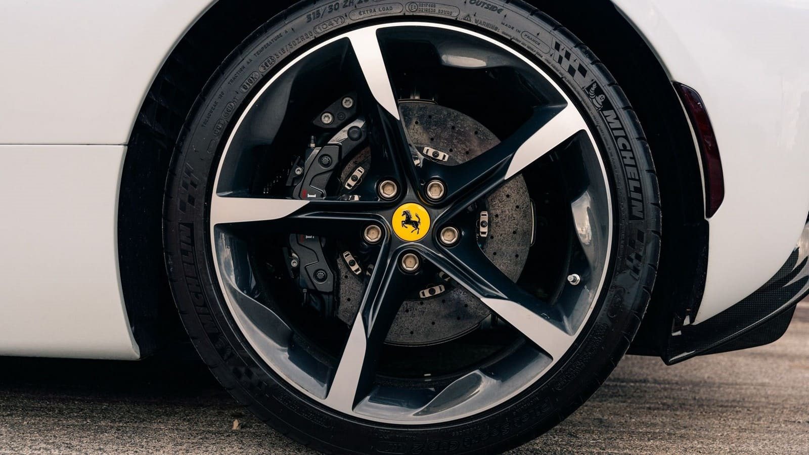 FERRARI SF90 STRADALE 10TH ANNIVERSARY CAVALCADE COLLECTION, foto 41
