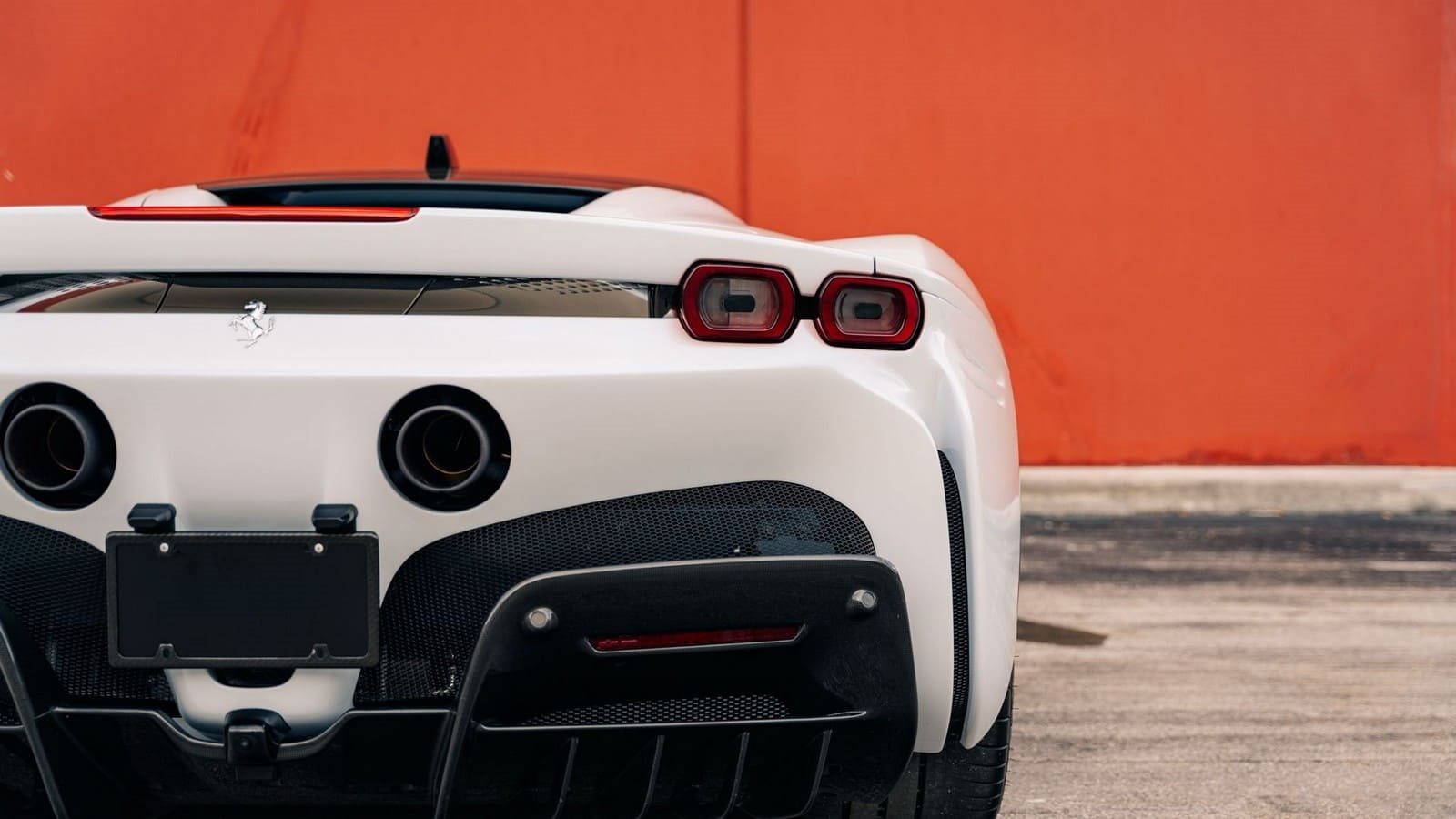 FERRARI SF90 STRADALE 10TH ANNIVERSARY CAVALCADE COLLECTION, foto 45
